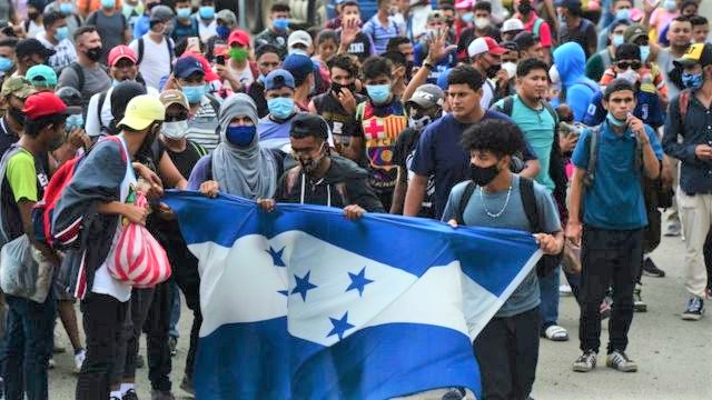 México anuncia que vacunará contra la Covid-19 a migrantes que buscan el sueño americano México anuncia que vacunará contra la Covid-19 a migrantes que buscan el sueño americano