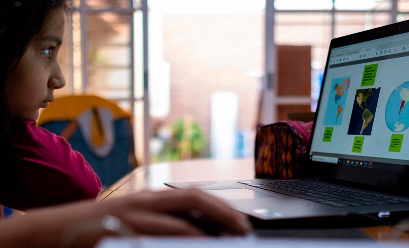 Arnaldo Bueso: «Casi 1.2 millones de estudiantes van matriculados»  