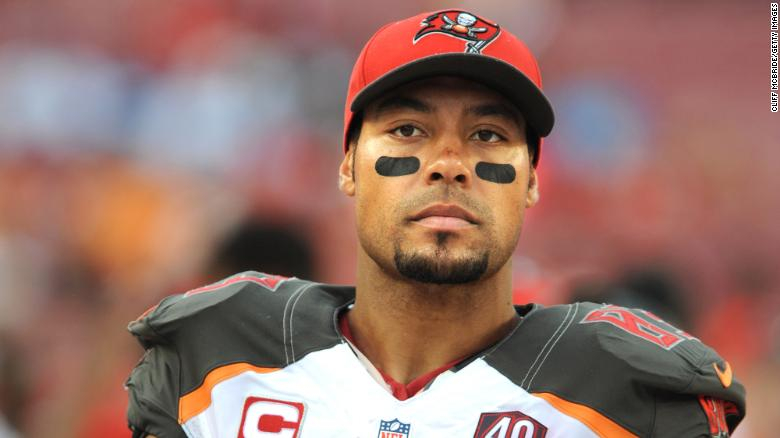 Vincent Jackson, exjugador de la NFL, es encontrado muerto en una habitación de hotel Vincent Jackson, exjugador de la NFL, es encontrado muerto en una habitación de hotel