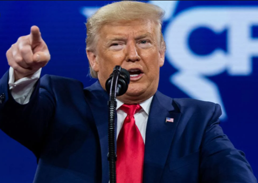 Donald Trump anuncia su regreso a la política  y buscará la presidencia en 2024