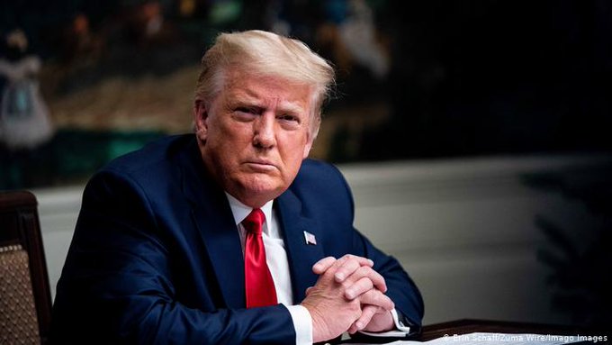 Representante republicano pide a senadores de su partido que voten por declarar culpable a Trump