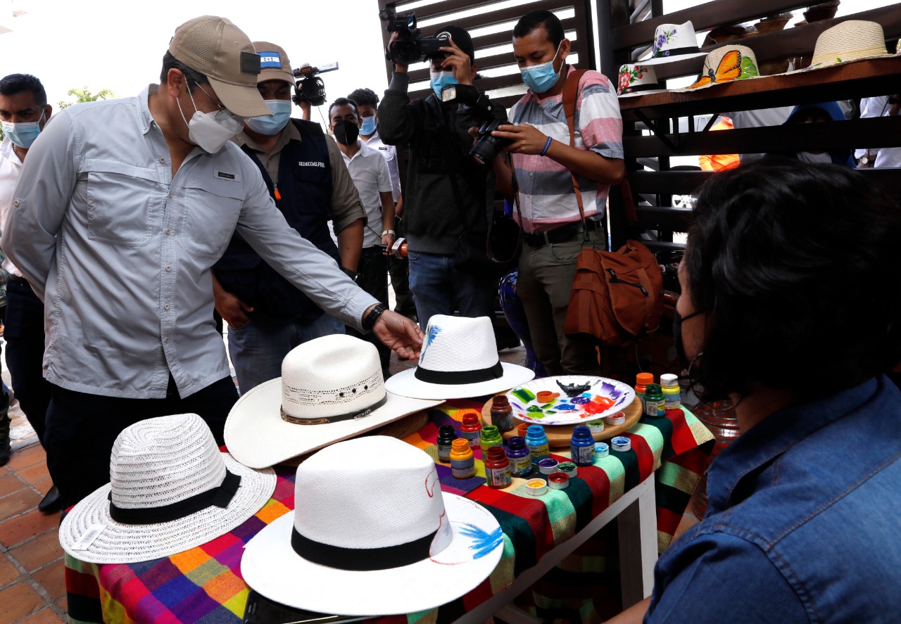 En Siguatepeque: Nueva Plaza Turística promoverá emprendimientos y generación de ingresos en aldea El Porvenir En Siguatepeque: Nueva Plaza Turística promoverá emprendimientos y generación de ingresos en aldea El Porvenir