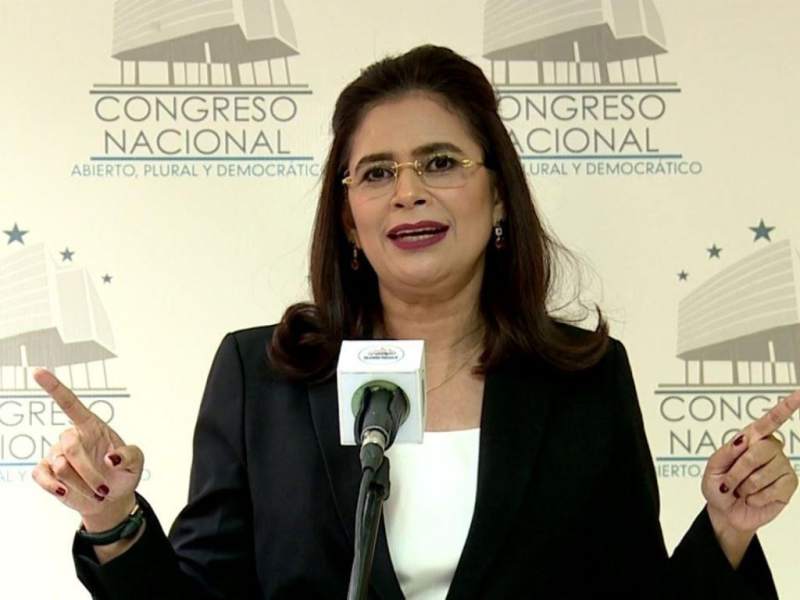 Diputado nacionalista afirma que Rixi Moncada trata de mandar un mensaje equivocado a la población Diputado nacionalista afirma que Rixi Moncada trata de mandar un mensaje equivocado a la población