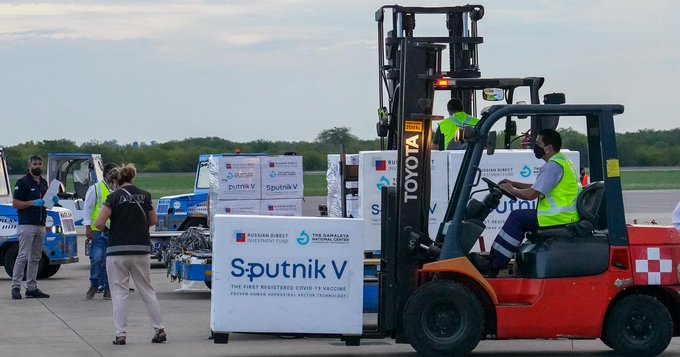 Rusia admite que no tiene capacidad para satisfacer la demanda de Sputnik V Rusia admite que no tiene capacidad para satisfacer la demanda de Sputnik V