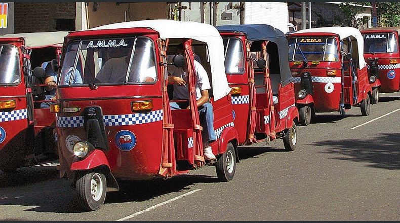 Conductores de mototaxis amenazan con tomar acciones esta semana si el CN no aprueba decreto