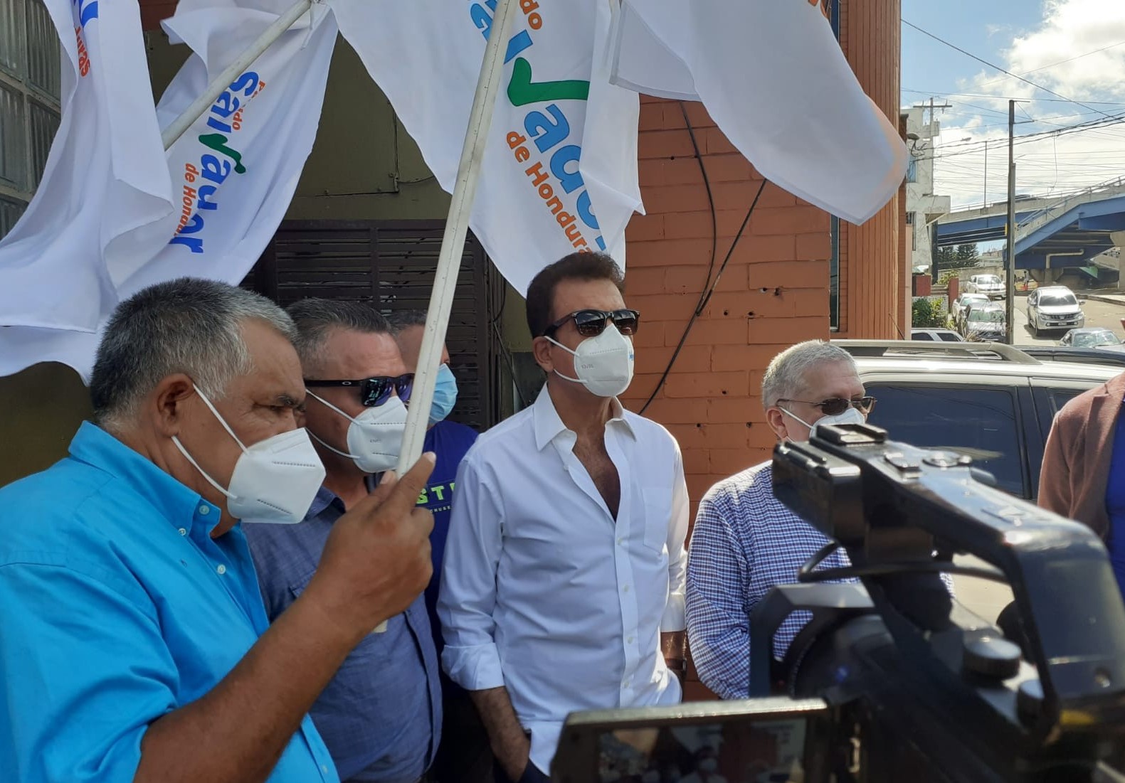 Julio Larios acusa al abogado Rene Tomé de falsificar documentos en el “Partido Salvador de Honduras”