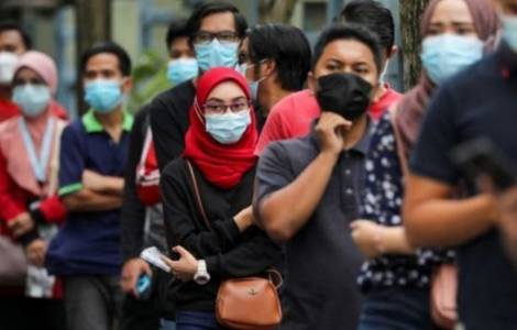 Malasia anuncia que vacunará contra la Covid-19 de manera gratuita a trabajadores extranjeros Malasia anuncia que vacunará contra la Covid-19 de manera gratuita a trabajadores extranjeros