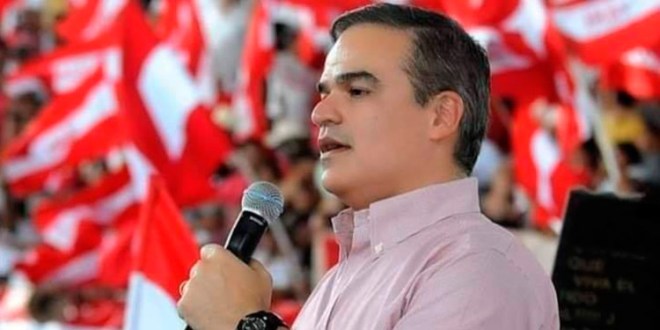 Yani Rosenthal se aísla luego tener contacto con persona contagiada por Covid-19