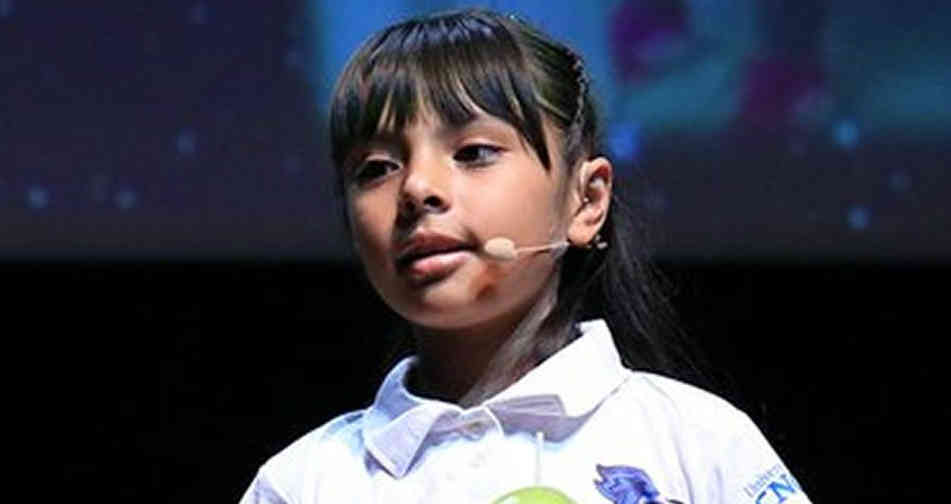 Maite Pérez, la niña mexicana con un coeficiente intelectual más alto que el de Einstein y Hawking