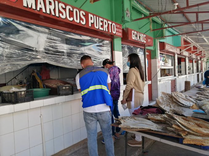 Fiscalía de Protección al Consumidor inicia inspecciones en mercados y otros rubros para verificar condición y precios de productos previo a la Semana Santa