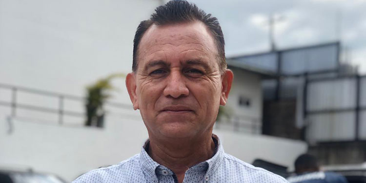 Precandidato a diputado Tony Quintero denuncia irregularidades que dieron paso a un fraude monumental en elecciones internas Precandidato a diputado Tony Quintero denuncia irregularidades que dieron paso a un fraude monumental en elecciones internas