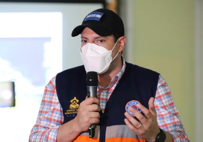 Ministro de Copeco:   La recomendación inicial es que no salga de su casa en Semana Santa