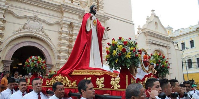 Iglesia Católica llama a políticos a participar en procesiones de Semana Santa Iglesia Católica llama a políticos a participar en procesiones de Semana Santa