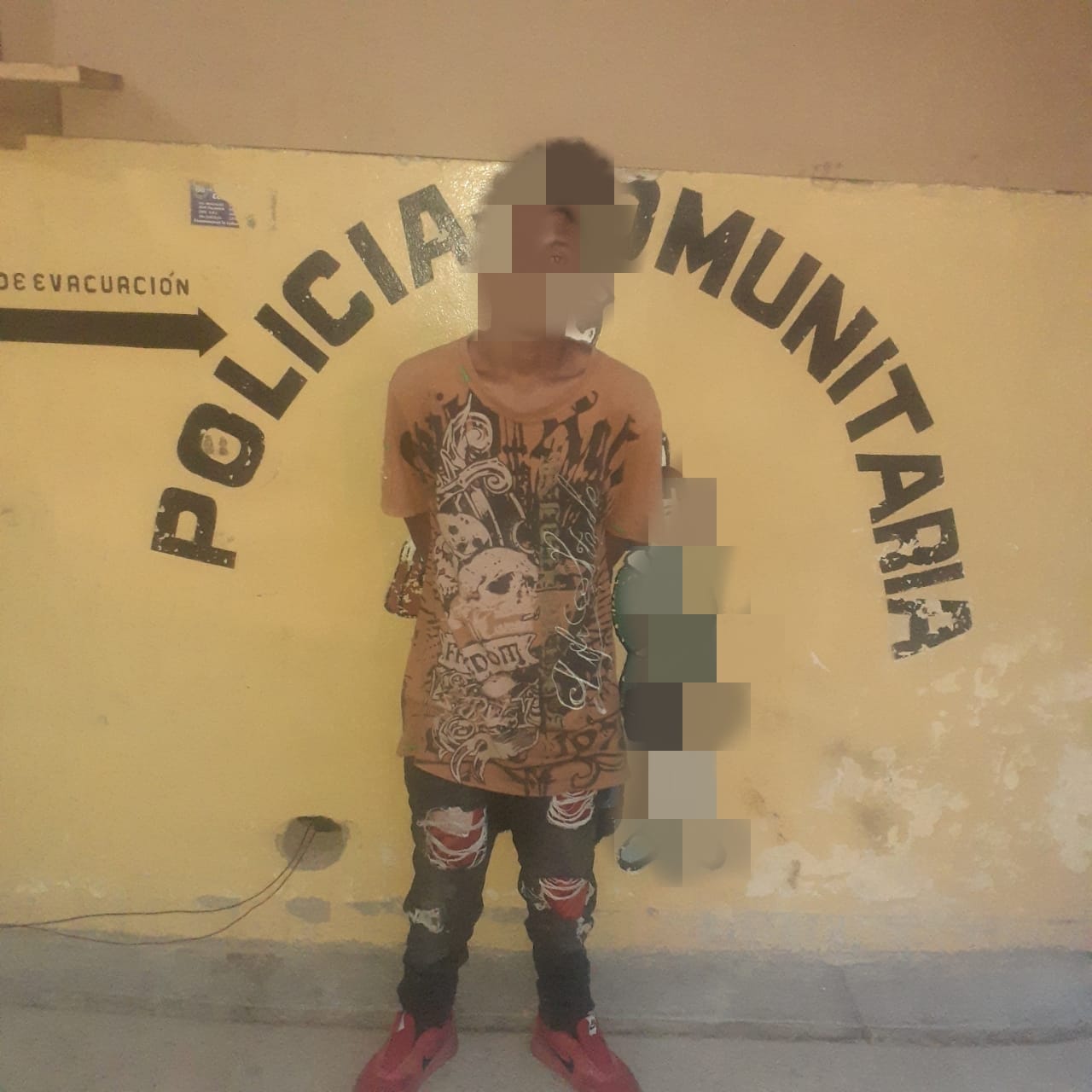 Detienen en Cedros FM a un hombre que intentó dar muerte a su propio padre Detienen en Cedros FM a un hombre que intentó dar muerte a su propio padre