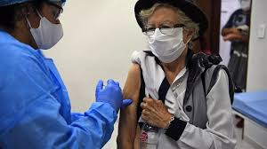 Unos 15 mil hondureños serán vacunados contra la Covid-19 en EEUU gracias a gestiones de la Embajada de Honduras Unos 15 mil hondureños serán vacunados contra la Covid-19 en EEUU gracias a gestiones de la Embajada de Honduras