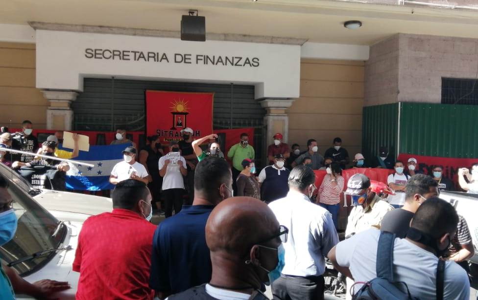 Empleados públicos suspenden acciones de protesta para exigir pago de quinquenios