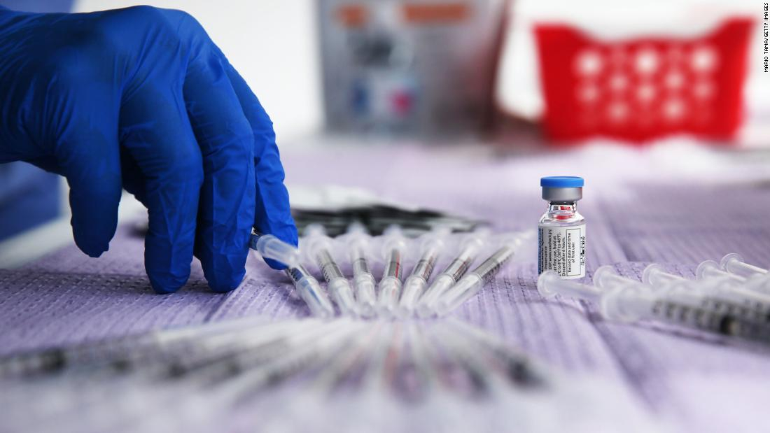 Variantes de la Covid-19 cancelarían las apuestas por la normalidad advierte experta