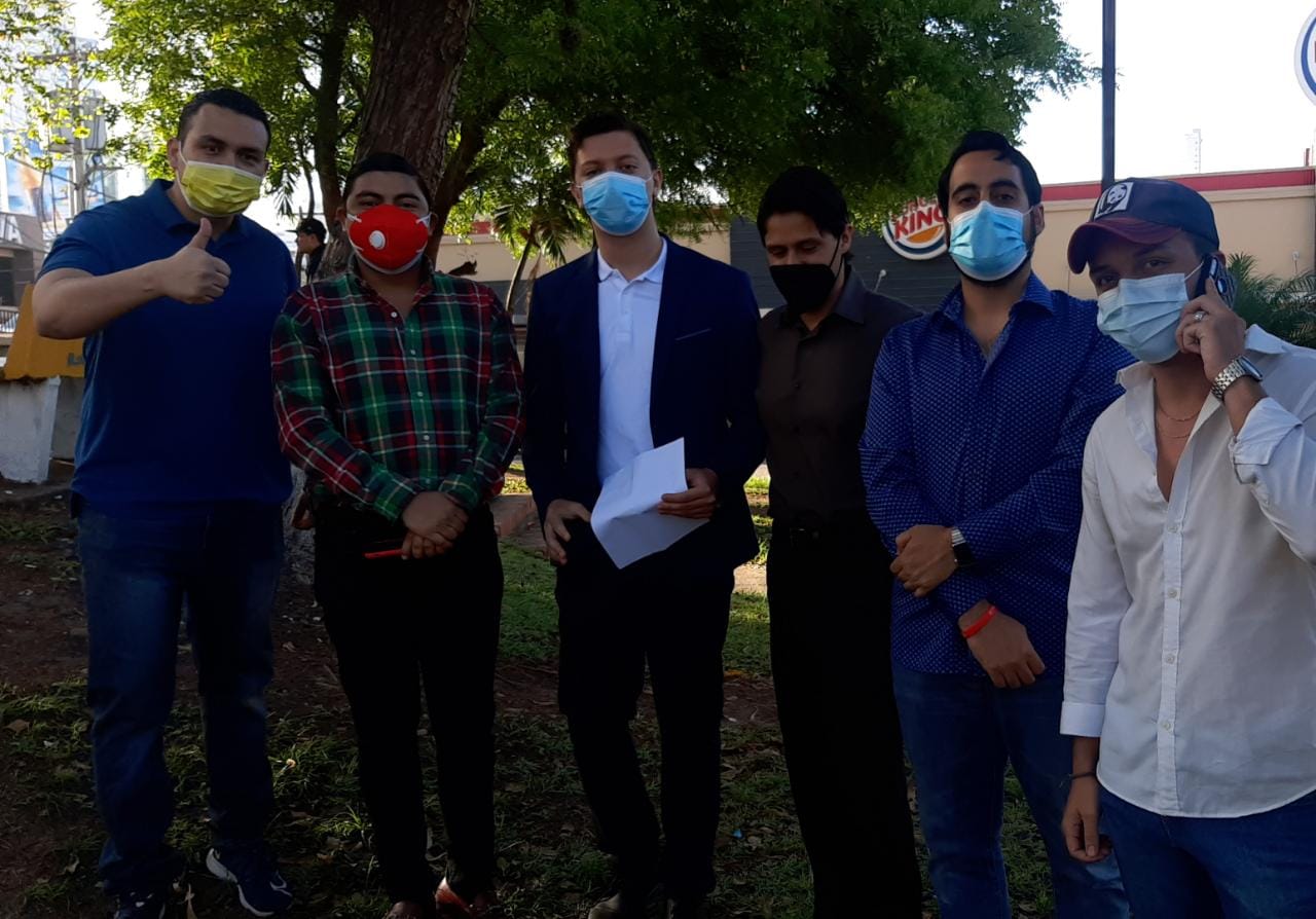 Jóvenes militantes de partidos en oposición  buscan  conformar un movimiento para unir fuerzas en favor de Honduras, 