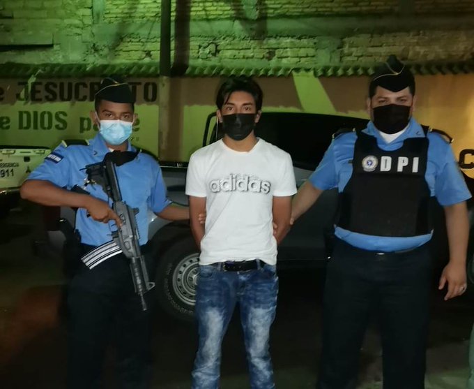 Capturan a sujeto por violar y embarazar a su hijastra de 12 años Capturan a sujeto por violar y embarazar a su hijastra de 12 años