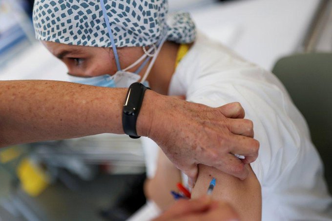 Pfizer enviará 50 millones de vacunas más a la Unión Europea en el segundo trimestre