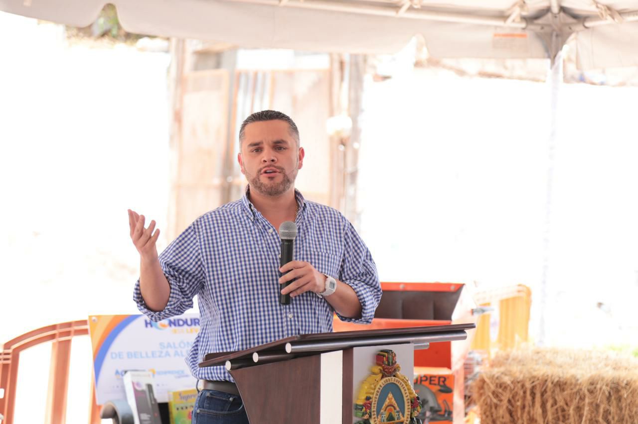 David Chávez:   «Tomamos la candidatura a alcalde capitalino con mucha humildad»  