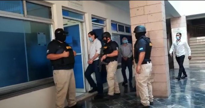 ¡En Audiencia de Imputados! Marco Bográn y Alex Moraes por compra de Hospitales Móviles ¡En Audiencia de Imputados! Marco Bográn y Alex Moraes por compra de Hospitales Móviles