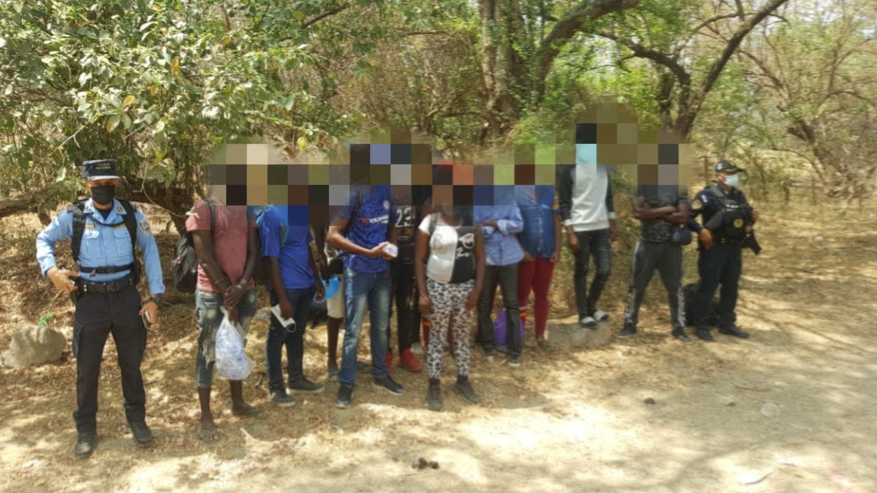 Requieren a 13 ciudadanos originarios de Haití y Senegal por ingresar de forma irregular al país 