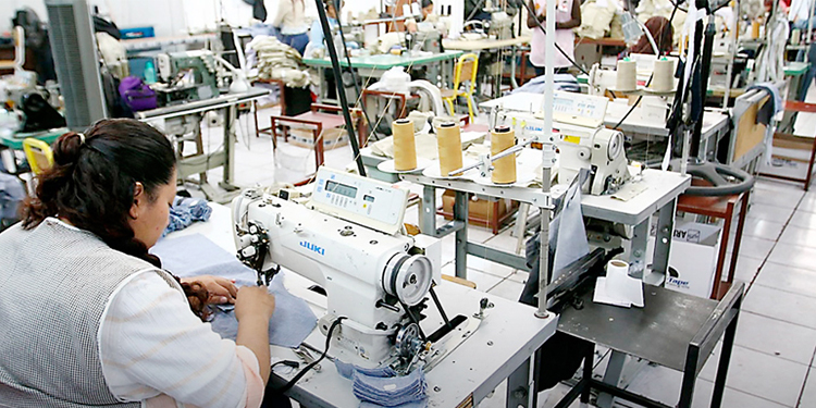 Dos mil hondureños se quedarían sin su empleo en la maquila en 2024