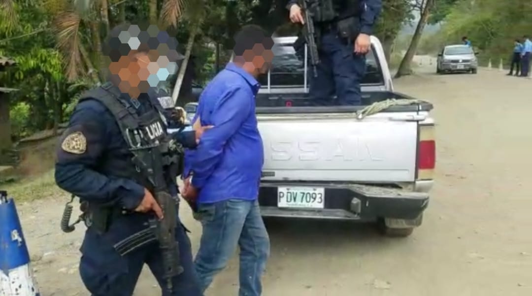 En poder de 6 haitianos detienen en El Paraíso a sospechoso de trafico de personas