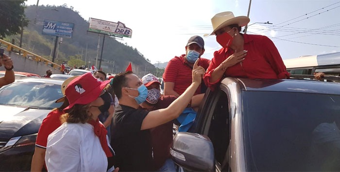 Xiomara Castro realizó «caravana de la victoria» en la capital Xiomara Castro realizó «caravana de la victoria» en la capital