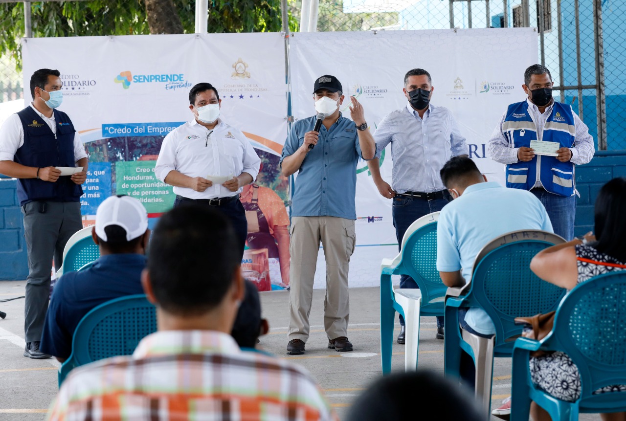 Presidente Hernández: «Sé que le voy a heredar un país más seguro al Gobierno que venga» Presidente Hernández: «Sé que le voy a heredar un país más seguro al Gobierno que venga»