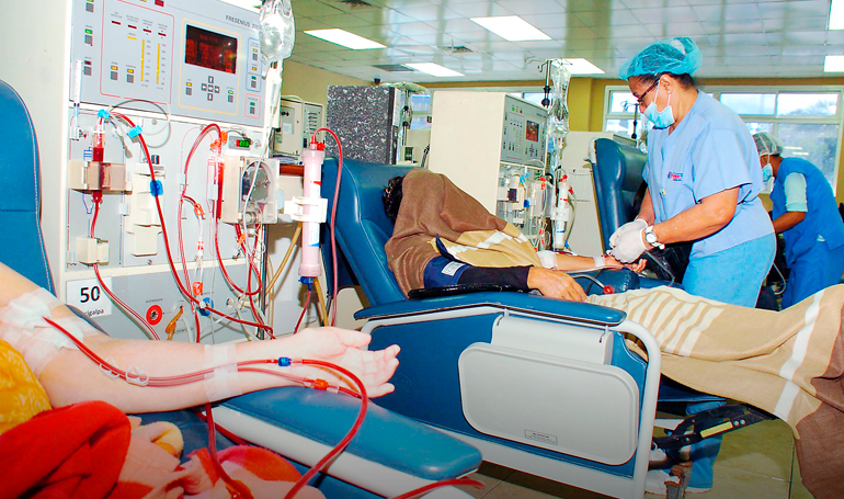 Gobierno desembolsa  60 millones de lempiras  a Diálisis de Honduras