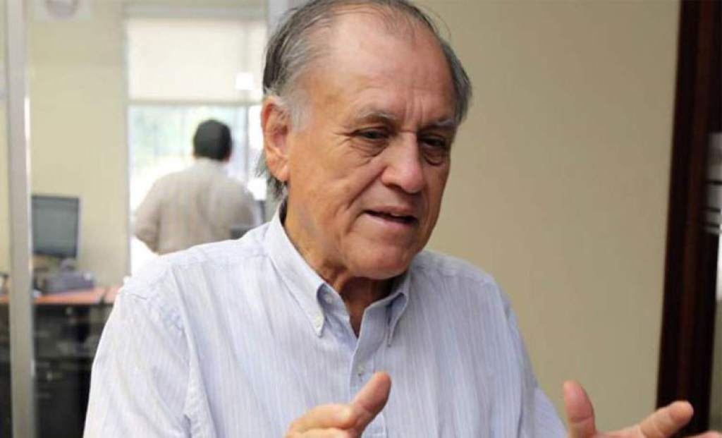 Fallece a sus 80 años el profesor Jose de La Paz Herrera, «Chelato Ucles»