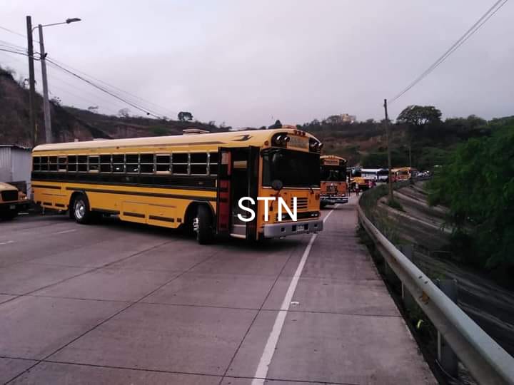 Transporte interurbano realiza paro de labores a nivel nacional Transporte interurbano realiza paro de labores a nivel nacional