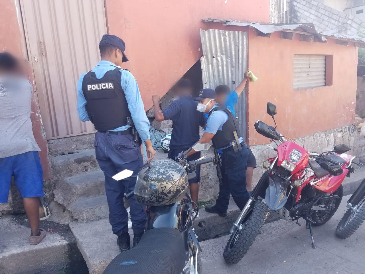 Fuerzas de seguridad se preparan constantemente para atacar la reorganización de la criminalidad: Jair Meza