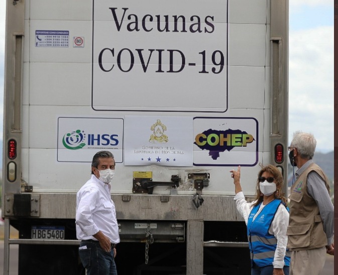 Segundo lote: Llegan otras 81.600 dosis al IHSS para inocular adultos mayores de 60 años