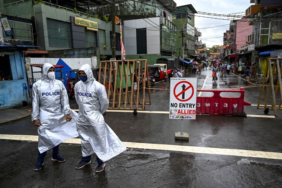 La OMS reporta una caída del 14% en los casos de Covid-19 en el mundo La OMS reporta una caída del 14% en los casos de Covid-19 en el mundo