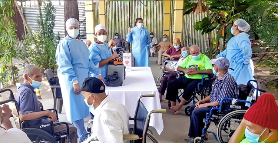 Dan alta médica a siete ancianos de asilo del San Felipe que dieron positivo por Covid-19