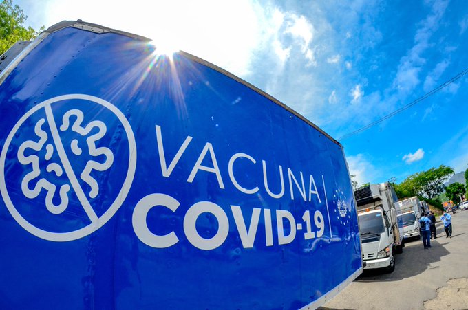 ¡POSITIVO! Llegan a Honduras  34 mil dosis de  vacunas contra la #COVID19 donadas por El Salvador