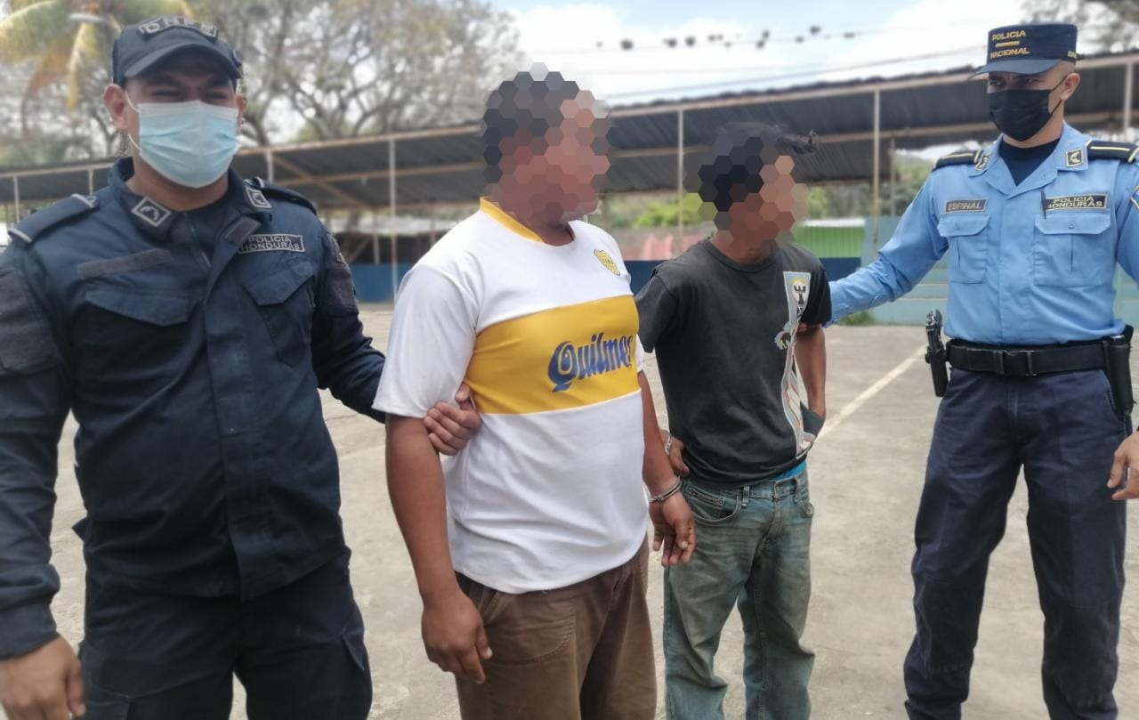 Capturan a dos supuestos distribuidores de droga en Danlí