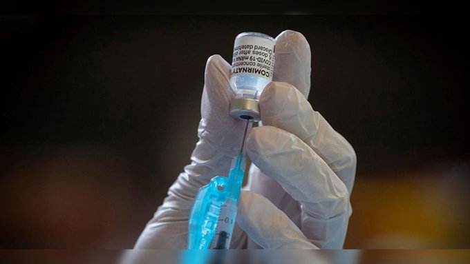 EMA aprueba el uso de Pfizer en adolescentes de 12 a 15 en la UE