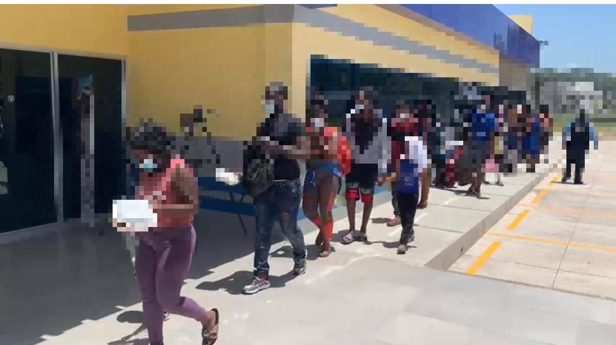 Detienen a 29 migrantes en Comayagua Detienen a 29 migrantes en Comayagua