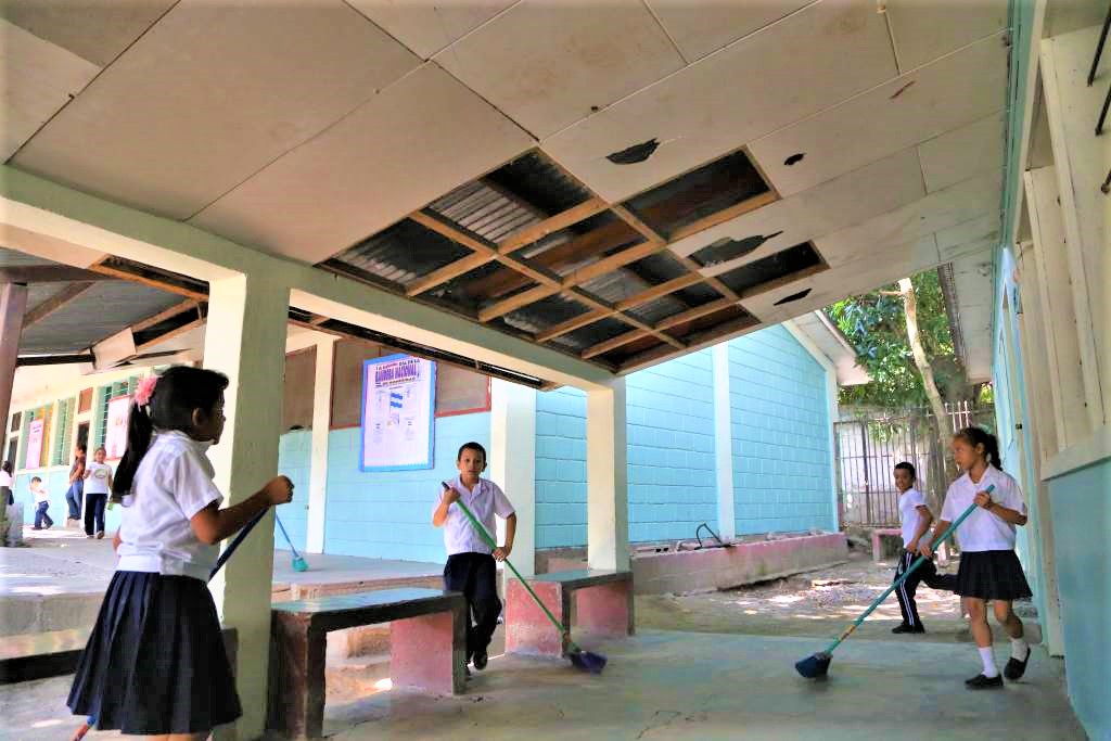 Sedecoas: $250 millones invertirá el gobierno en reconstruir 732 centros escolares    