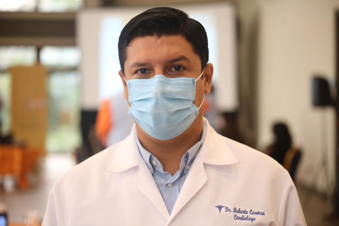 Roberto Cosenza: «Más de 168 mil vacunas contra la Covid-19 se han aplicado y unas 40 mil en su dosis complementaria»