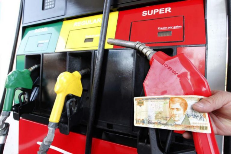 Anuncian nuevo incremento a los precios de los combustibles