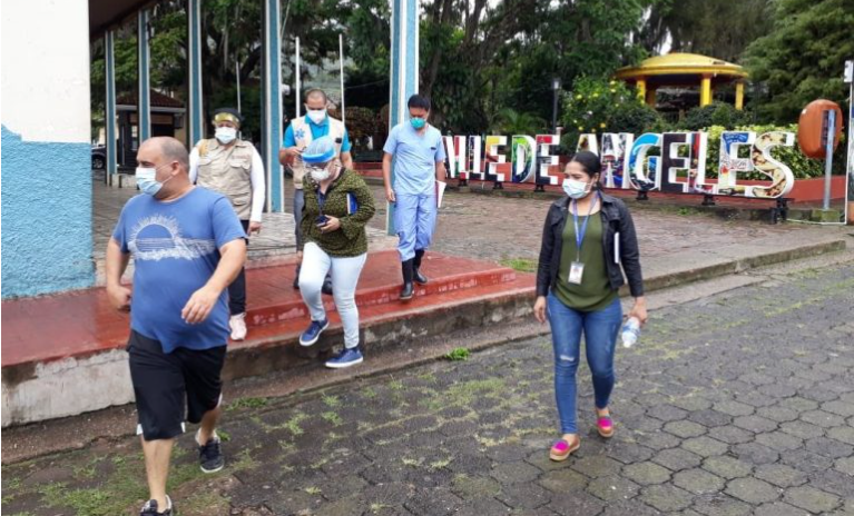 Tres municipios turísticos aledaños a la capital reciben las vacunas contra la Covid-19
