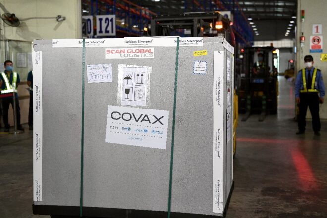 Covax firma un acuerdo con Moderna por 500 millones de dosis de su vacuna anticovid