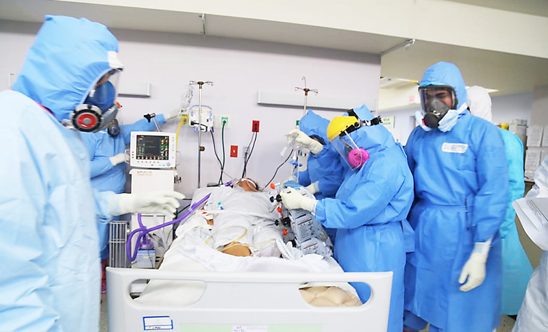 Jóvenes llegan al día 5 con más del 80% de afectación pulmonar: Suyapa Sosa  