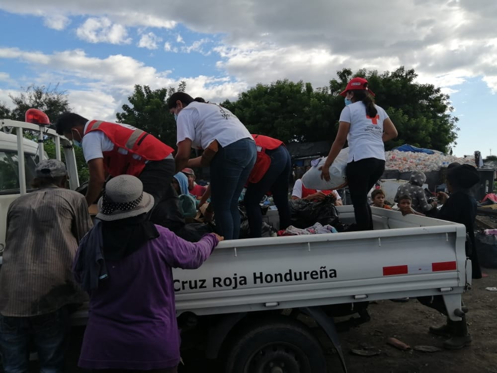 Cruz Roja ha atendido a unas 200 mil personas desde Iota y Eta    