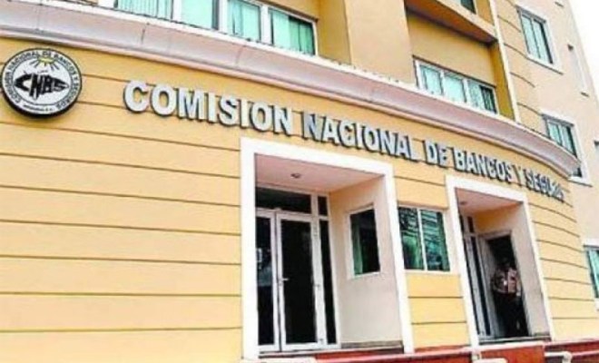 Ebin Andrade:  En un 82% ha reestructurado las deudas el sistema financiero